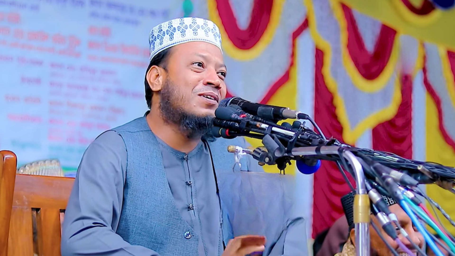 ‘সদর আসনের জন্য আমিই প্রধানমন্ত্রী’ আমির হামজার মন্তব্য ঘিরে তোলপাড়